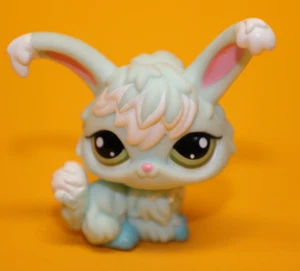 Littlest Pet Shop Hasbro LPS Figur Rabbit 2424 - Picture 1 of 6