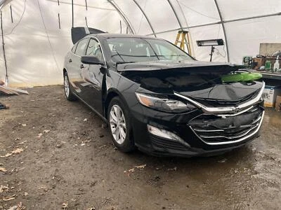 Used Air Cleaner Assembly fits: 2023 Chevrolet Malibu VIN Z 4th digit New Style - Image 1 of 4