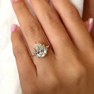 Alianza de oro blanco de 18k 3,30 quilates certificado IGI laboratorio cultivado corte pera diamante - Imagen 1 de 12