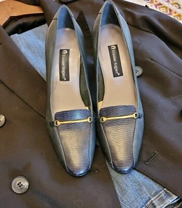 Aigner women blue leather ,snake, buckle, heel, Pump Dress Shoe 9.5 M , 39 EU - Picture 1 of 10
