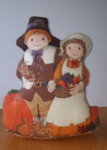 Handmade stuff pilgrim children center peice - Picture 1 of 3