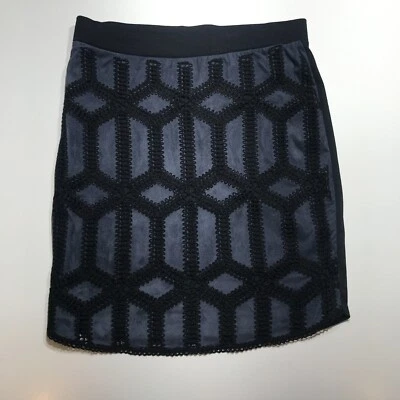 Falda recta H&M gris pizarra con patrón de ganchillo tejido negro talla M Foto 1 de 4