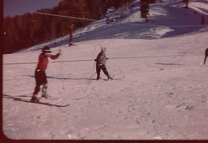 February 1960 35 MM Slide Squaw Valley Building Skiers Tow Rope CA Olympic - Bild 1 von 1