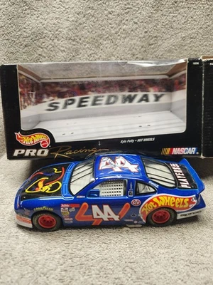 Kyle Petty Coors света 1/24 Hot Wheels 1997 NFL игроков кубок автомобиля с изображением! - Изображение 1 из 3