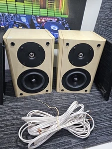 Par de altavoces de estantería TEAC LS-303U K1107 2 vías 50 W grandes cables y altavoces - Imagen 1 de 14