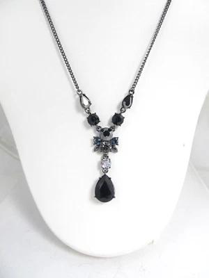 GIVENCHY Jet Negro Azul Multi Cristal Gota Y Collar $68 NUEVO Foto 1 de 3