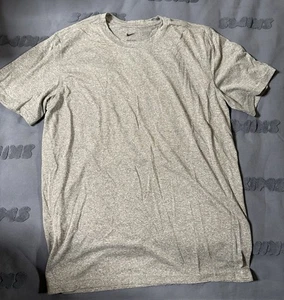 Nike Dri Fit Plain shirt Gray size Medium - Picture 1 of 2