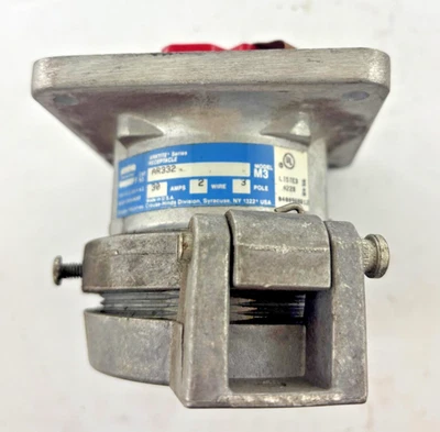 CROUSE HINDS AR332 RECEPTACLE 30 AMPS 2 WIRE 3 POLE - Image 1 of 4