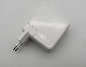 USB C Power Adapter - Netzteil - Ladegerät - USB C - 61W - 5-20V - MAX. 3.05A - Bild 1 von 3