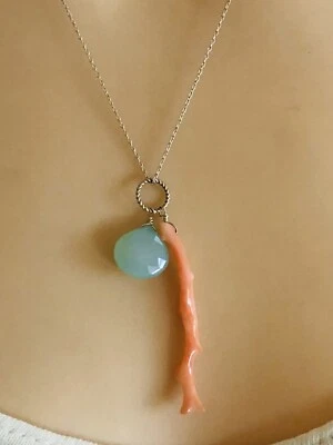 Collar colgante de plata de ley 925 con rama de coral y briolette verde mar Foto 1 de 4