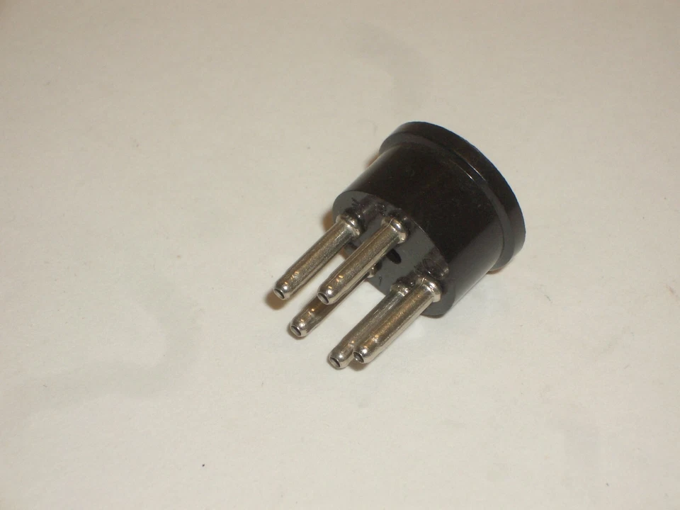AMPHENOL 71-5S 5 PIN MINI MICROPHONE SPEAKER PLUG CONNECTOR MATES TO 78-S5S - Image 1 of 4