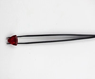 AAA Rated Imitation Ruby Lab Created Synthetic Trillion Gemstone 3mm to 10mm - Image 1 of 4