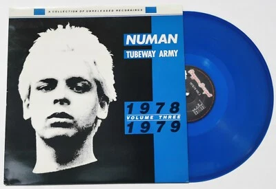 GARY NUMAN / TUBEWAY ARMY LP 1978 / 1979 Volume Three BLUE VINYL EX / MINT 1985 - Imagem 1 de 4