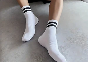 Herren Sport Crew Socken 10 Paar Laufen Fitness Gehen weiß schwarz gestreift 6-10 - Bild 1 von 15
