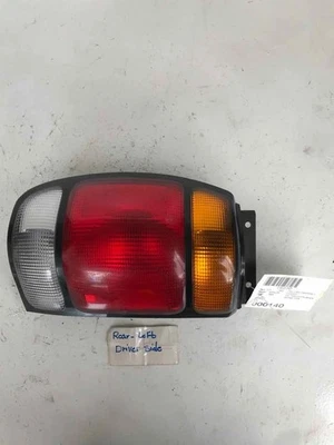 Conjunto de lámpara de luz trasera izquierda conductor izquierda izquierda Ford Explorer 1995-1997 usado Foto 1 de 4