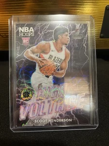 2023 PANINI HOOPS PREMIUM STOCK SCOOT HENDERSON HIGH VOLTAGE PRIZM SSP - Picture 1 of 2