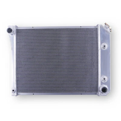 Radiador de 3 filas para Buick Electra V6 1980-1984 4,1 L/1966-1967 Sportwagon V8 5,6 L Foto 1 de 4