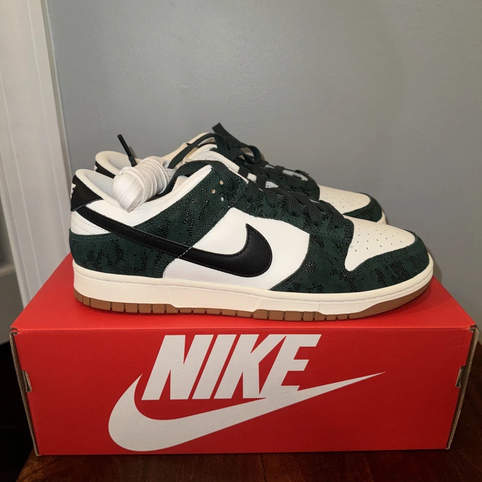 Size 11.5 - Nike Dunk Low Green Snake W - Image 1 of 4