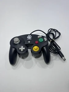 Hydra Performance Black Controller Compatible w/ Nintendo GameCube, Wii - Picture 1 of 3