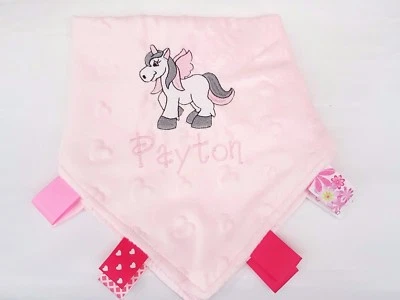 JUST4BABYSGIFTS Personalisierte Babybettdecke Decke/Decke Geschenk EINHORN TAGGIE TAGGY