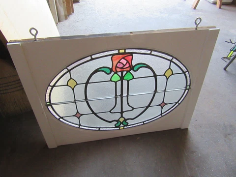 ~ ANTIQUE OVAL STAINED GLASS WINDOW WITH ROSE ~ 34.5 X 25 ~ SALVAGE Cover