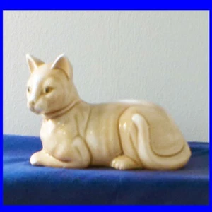 Estatuilla de gato vintage - Imagen 1 de 3