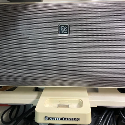 Sistema de altavoces Altec Lansing M602 para iPod Foto 1 de 2