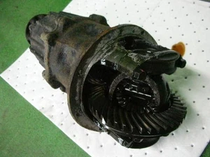 MAZDA Carol 1994 E-AA6RA Rear Rigid Differential Assembly [Used] [PASKU2608] - Picture 1 of 2