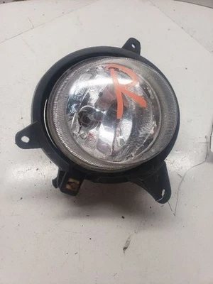 Passenger Corner/Park Light Fog-driving Fits 03-06 SORENTO 1098671 - Image 1 of 4