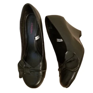 Xhilaration 7.5 Black Wedge Chunky Heels 90s Y2K Slip On Bow Pumps - Picture 1 of 9