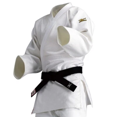 Chaqueta MIZUNO Judo gi Judogi YUSHO Blanca IJF Oficial Aprobada 22JM5A1801 JAPÓN Foto 1 de 4