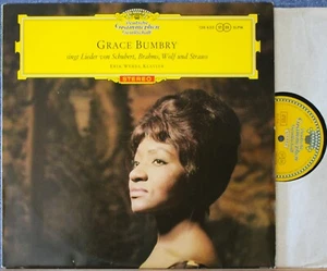 Bumbry; Werba. Schubert, Brahms, Wolf; Strauss (Lieder). DGG 138 635 red stereo. - Picture 1 of 2