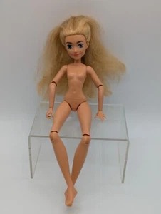 Muñeca desnuda She-Ra y las princesas del poder SHE-RA solo como está - Imagen 1 de 17