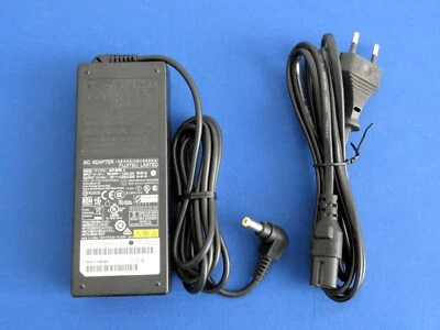 Fujitsu AC Netzteil ADP-80RB A Original Modell CP500610-01 19V 4,22A * Netzkabel - Bild 1 von 4