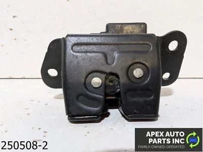 OEM 2011-2013 Kia Sportage 2.4L REAR TRUNK LID DOOR HATCH LATCH LOCK ACTUATOR - Image 1 of 4