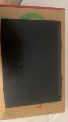 MSI Bravo 15 15.6" (512GB SSD, AMD Ryzen 7 7000, 16GB RAM, AMD Radeon RX 6550M) - Image 1 of 4