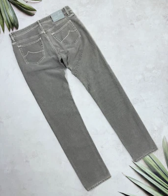 Pantalones Vaqueros Jacob Cohen Estilo 688 Gris Claro Talla W35 x L36 Foto 1 de 4