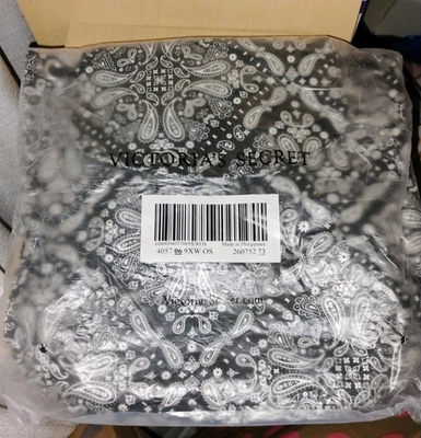 Mochila Victoria's Secret ROSA Negra/Blanca Floral Paisley Correa Mini/Pequeña Foto 1 de 3