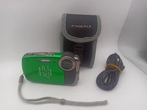 Fujifilm FinePix XP30 Compact Digital Camera 14 mp - Good Condition W/Charger - Picture 1 of 7