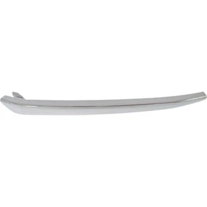 Front Lower LH Side Bumper Molding Fits Chevrolet Suburban 3500 HD GM1046106 - Picture 1 of 5