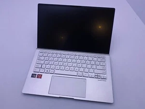 Asus ZenBook UM433D PC Laptop Notebook Windows AMD Radeon Ryzen SSD RAM 14" - Imagen 1 de 4