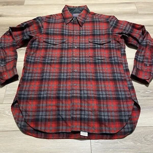 Pendleton 100% Pure Virgin Wool Vintage Flap Pocket Red Heavy Flannel Size Large - Picture 1 of 7