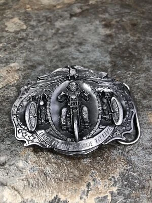 Hebilla de cinturón de latón Bergamota 1987 vintage Live To Ride To Live Motorcycle Foto 1 de 4