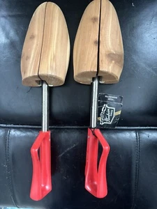 Florsheim Vintage Travel Tree Keepers Shoe Stretchers Red Men’s #5 - Picture 1 of 5