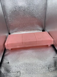 1973 Barbie Pink Couch/bed Embossed Floral Print - Picture 1 of 5