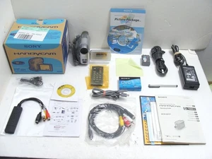 Sony DCR-HC21 Mini DV Camcorder Nightshot USB Streaming + Video Transfer Kit 623 - Picture 1 of 5