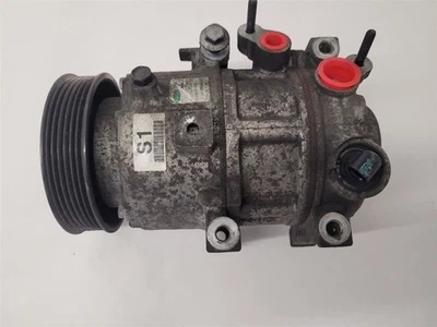 Compresor de aire acondicionado KIA OPTIMA 2012-2018 VIN 2 octavo dígito turbo 2,4 L 977013V110 Foto 1 de 4