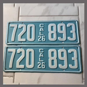 Par de matrículas de coche de pasajeros California 1926 repintadas DMV transparente YOM - Imagen 1 de 1
