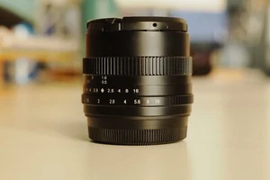 7artisan 50mm f/1.8 für Fujifilm X mount - Bild 1 von 5
