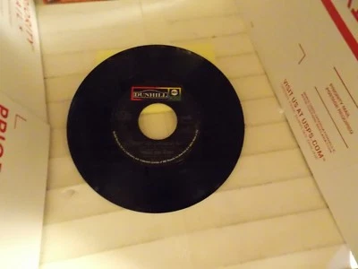 Three Dog Night Liar / Can't Get Enough of It 45 rpm Dunhill Label - Image 1 of 2